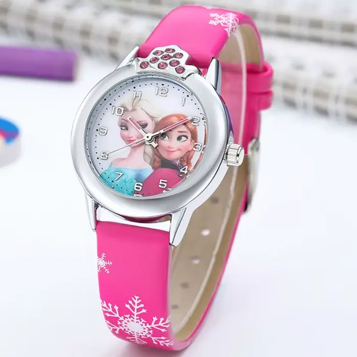Elsa montre filles