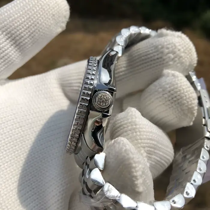 Montre de plongée Steeldive SD1996AC automatique sportive résistante à l'eau avec mouvement NH35 pour hommes ocassions spéciales plongée et exploration