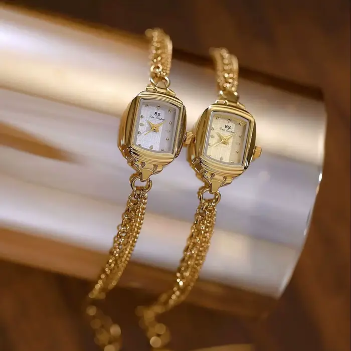 Montre-bracelet de luxe légère pour femme
