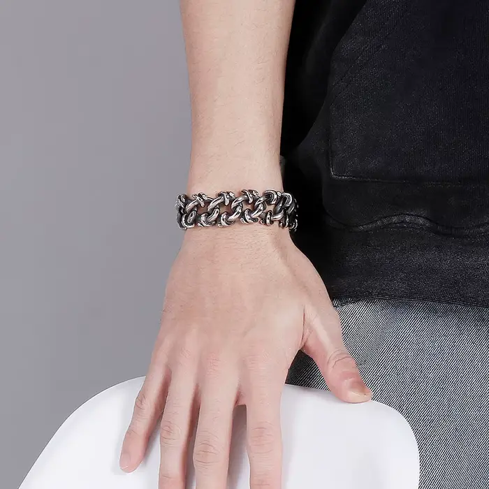 Bracelet en acier inoxydable pour hommes