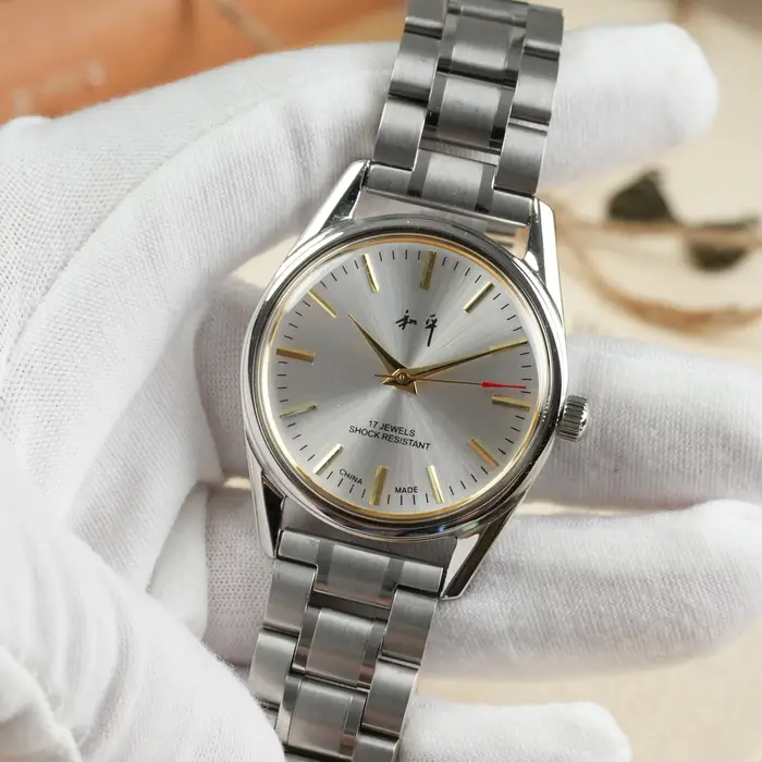 Montre de marque Diamond pour homme 38MM et montre-bracelet mécanique manuelle étanche commémorative de la paix