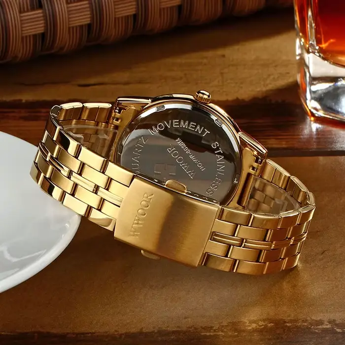 WWOOR 2025 hommes montre haut de gamme de luxe mode or acier inoxydable décontracté Quartz Simple étanche montres Relogio Masculino