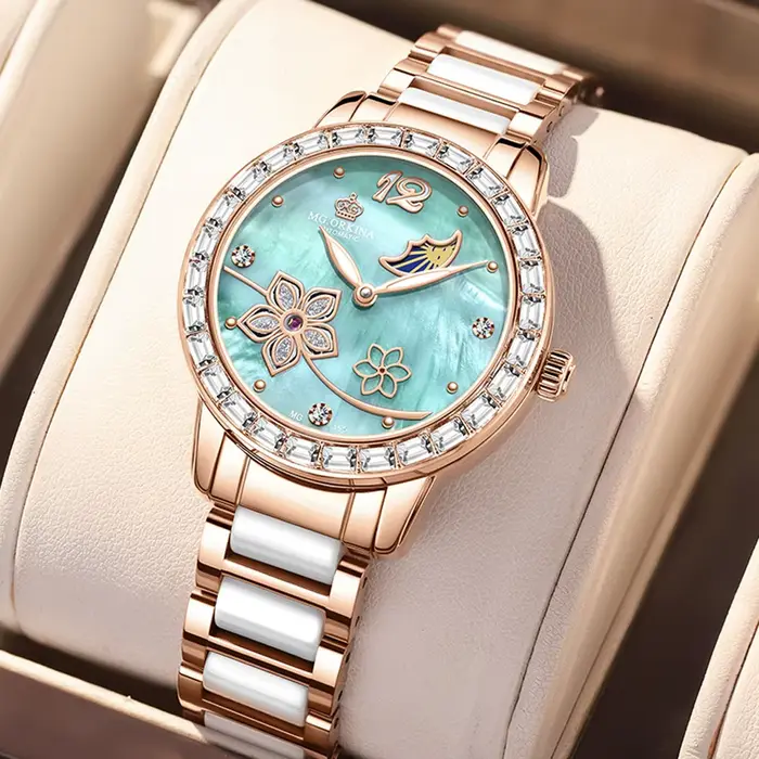 Montre-bracelet mécanique en diamant pour femme