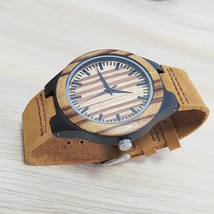 Montres-bracelets en bois Vintage pour hommes et femmes
