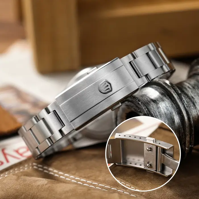 Montre de plongée quartz vendange avec lunette aluminium résistante à l'eau pour hommes océan vintage