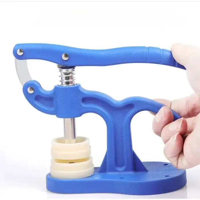Outil de pression pour la réparation de montres, outil de fermeture de fond de boîtier, outils d'horloger, outils manuels pour verre de montre avec 12 matrices en plastique, accessoire