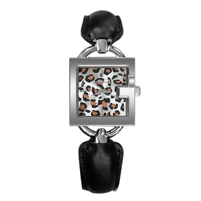 Montre-bracelet à cadran carré de style coréen, une montre pour femme luxueuse et sophistiquée avec 