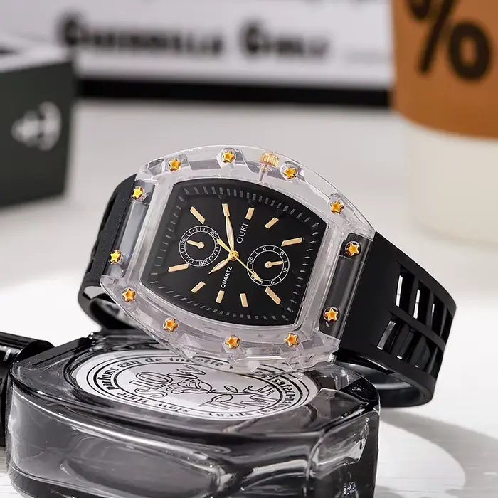 Montre Transparente en Forme de Baril à Vin Quartz Décontractée Hommes Femmes Occasions Spéciales