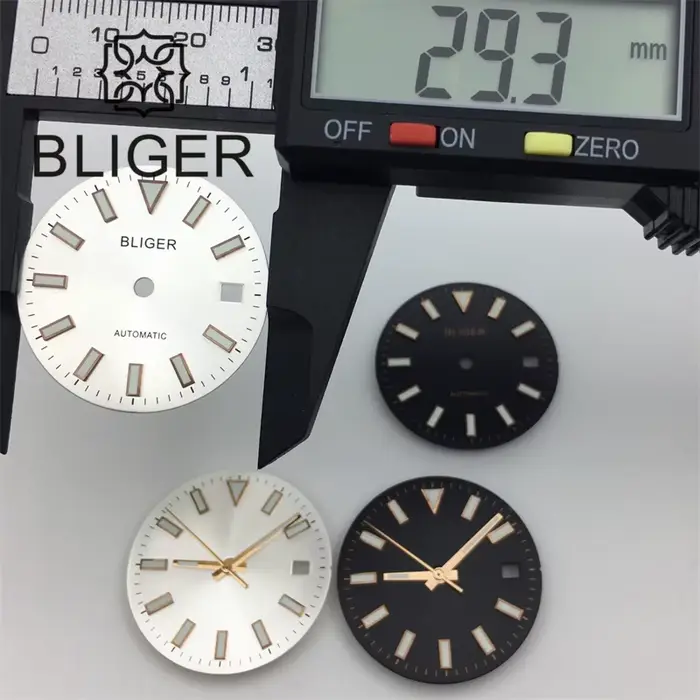 Cadran de Montre en Porcelaine Verte