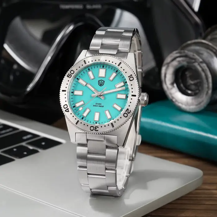 Montre à Quartz Watchdives WD1965 V2 Acier Inoxydable Luminous et Étanche pour Hommes Occasions Spéciales Plongée Mode Casual