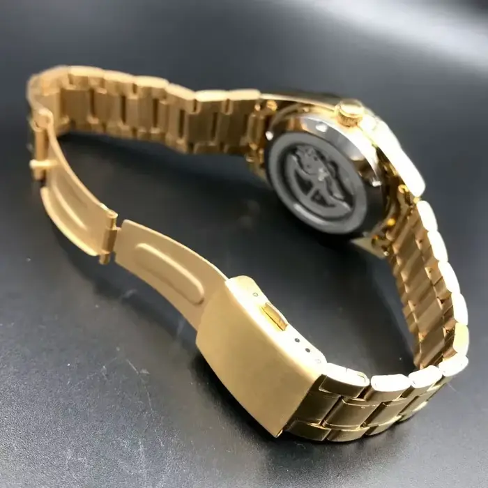 Orient montres haute qualité AAA horloge tout nouveau haut montre pour hommes de luxe multi-fonction