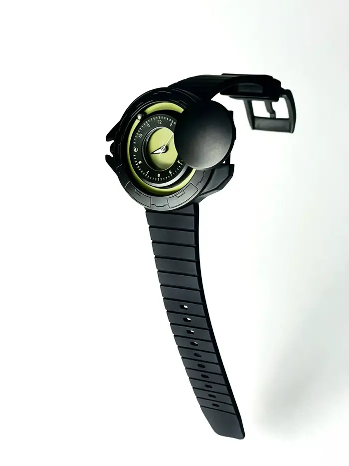 Montre flottante magnétique homme Daniel Gorman Gravity Series conception futuriste sport étanche occasionnels
