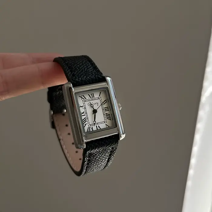 Petite montre carrée de luxe rétro femmes filles montres à Quartz