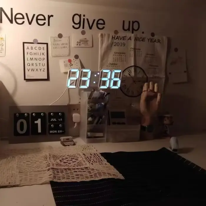 Horloge murale numérique électronique