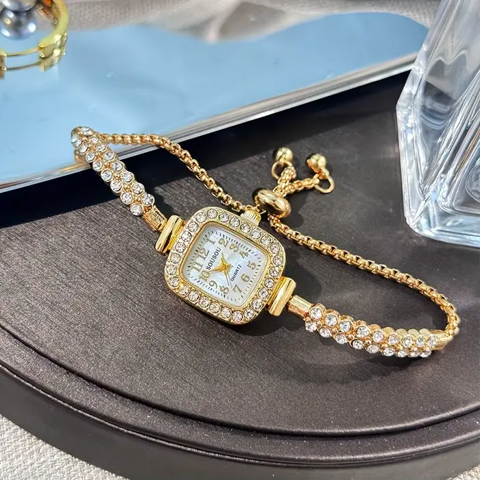 Montre carrée élégante pour femme