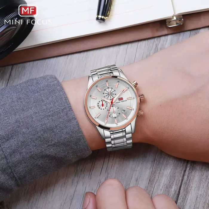 Nouvelles montres chronographes à quartz 2026 pour hommes