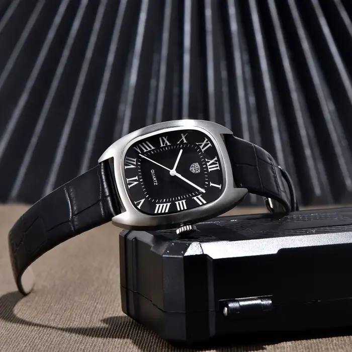 Nouvelles montres pour hommes Top marque de luxe montre à Quartz ovale