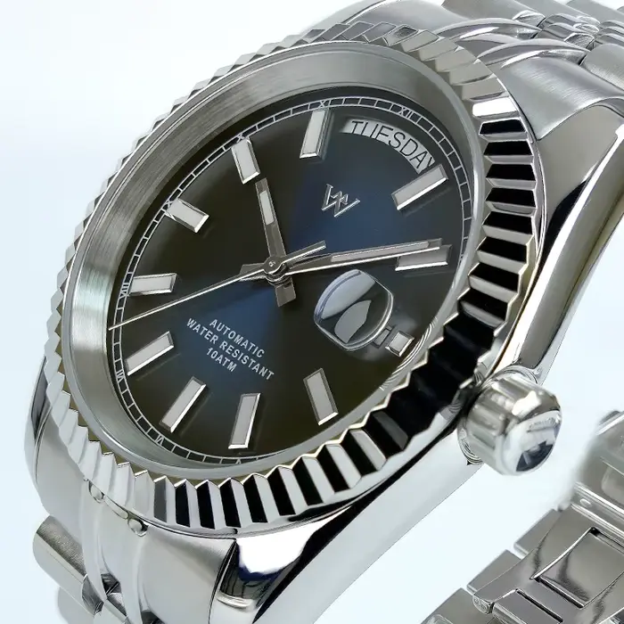 Montre mécanique WM homme style business décontracté résistante à l'eau affichage de la semaine cristal saphir automatique à remontage automatique
