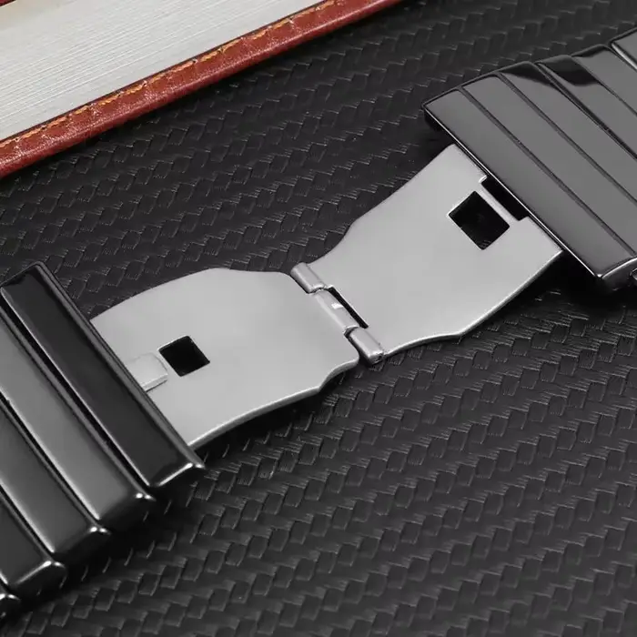 Bracelet de remplacement en céramique pour montres traditionnelles élégantes et robustes occasions quotidiennes et spéciales