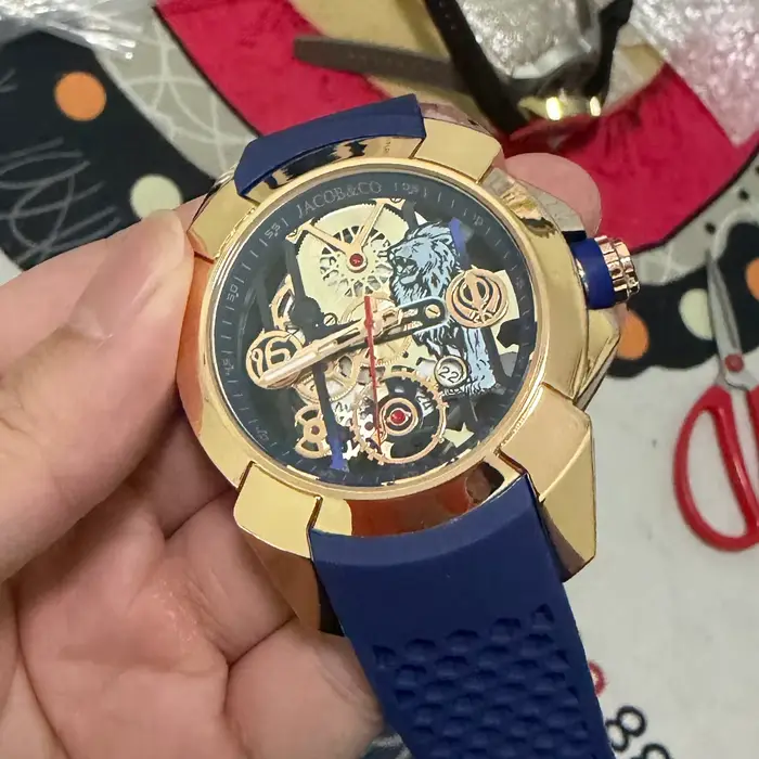 Montre Jacob & Co Cadran Lion Multifonctionnelle Pour Hommes Occasions Spéciales Couleurs Variées