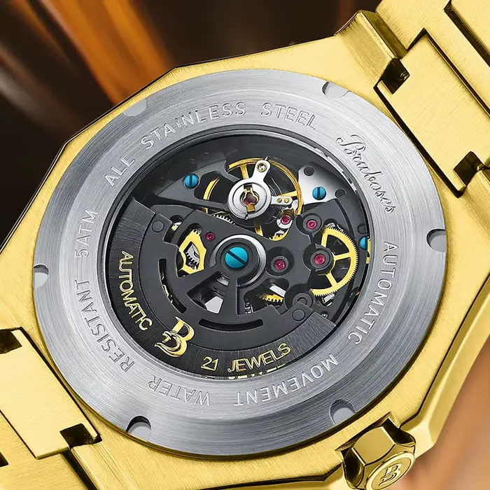 Montre mécanique automatique en acier inoxydable pour homme résistante à l'eau et dotée d'un altimètre élégante pour occasions spéciales et activités outdoor
