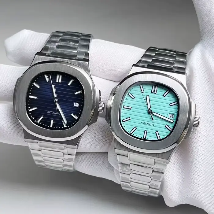 Montre mécanique automatique pour hommes avec bracelet étanche en acier inoxydable et date MIYOTA8215