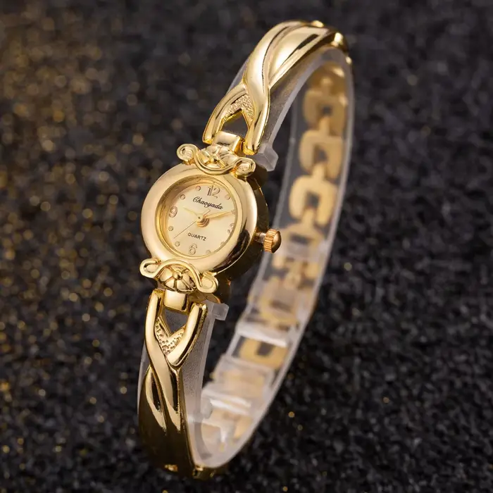 Femmes Bracelet montre Mujer doré Relojes petit cadran Quartz loisirs populaire montre-Bracelet heure femme dames élégant Relogio horloge