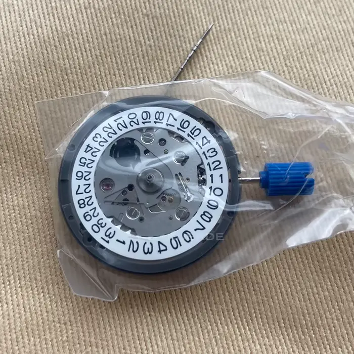 Japon tout nouveau mouvement mécanique automatique TMI NH35 haute précision 24 bijoux Mod montre remplacement NH35A Date à 3:00