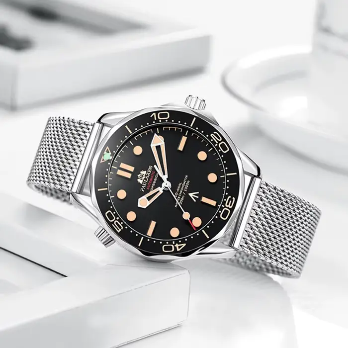 Montre d'affaires classique pour hommes montres mécaniques automatiques haut de gamme de luxe en acier inoxydable
