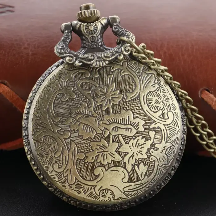 Bronze FullMetal Alchemist montre de poche hippocampe creux Relief Vintage Steampunk bijoux collier