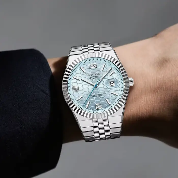 Nouvelle montre homme UTHAI élégante avec calendrier lumineux résistante à l'eau pour hommes affaires et loisirs