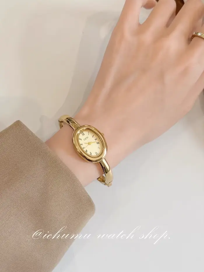 Montre pour femme Bracelet minimaliste en or horloge