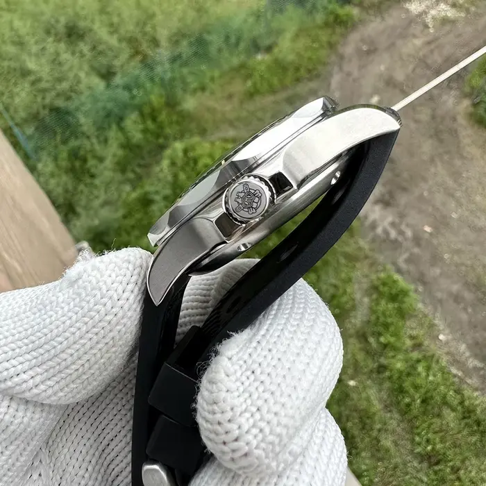 STEELDIVE SD1957 Nouvelle Arrivée 42MM Lunette Vintage Étanche 300M NH35 Lumineux Vert Verre Saphir Montre de Plongée Automatique