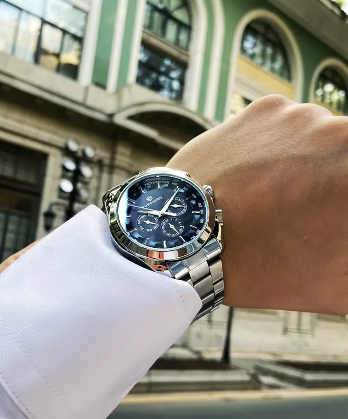 Montre Forsining Business Style automatique homme cadran noir avec calendrier complet pour hommes élégants occassions professionnelles et décontractées