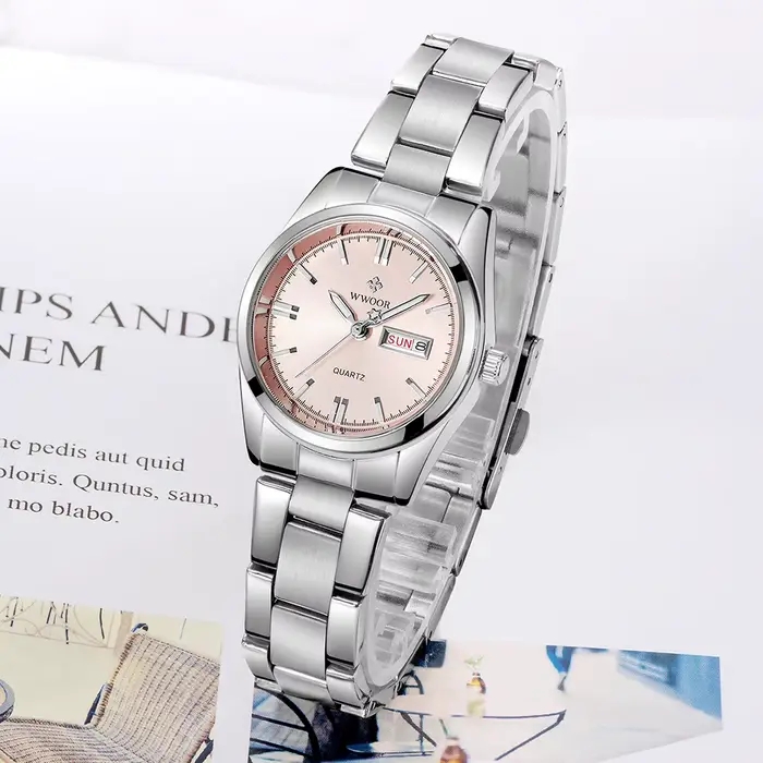 Montre à quartz étanche pour femme, date automatique, résistance à l'eau, bracelet en acier inoxydable, élégance et praticité pour toutes les occasions