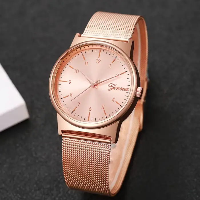 Montre pour femme, montre à quartz tendance avec bracelet en acier rose