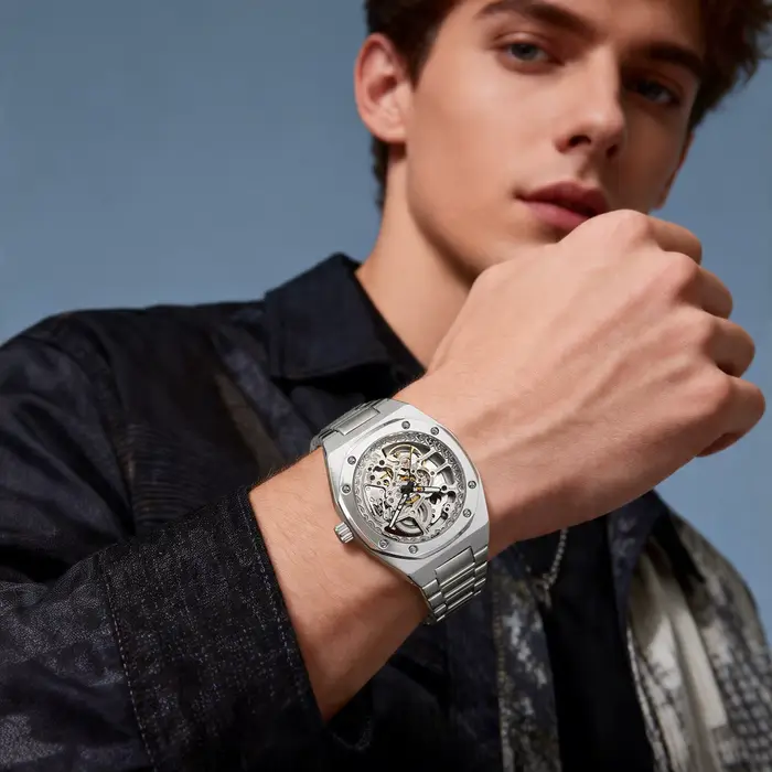 Nouvelle Montre Homme FORSINING Originale Haut de Gamme 2026 en Acier Inoxydable