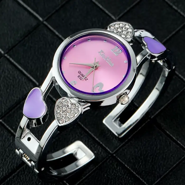 Femmes Vintage coeur montre Design Quartz mode argent classique cristal acier inoxydable luxe montre-bracelet Mujer Relogios féminin