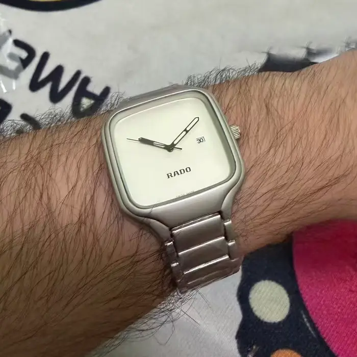 Montres classiques de qualité supérieure de marque Rado pour hommes