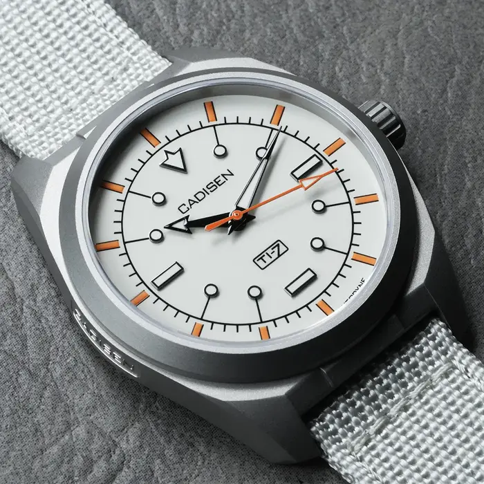 CADISEN TI-7 Autodyne montre-bracelet mécanique automatique en acier titane pour homme