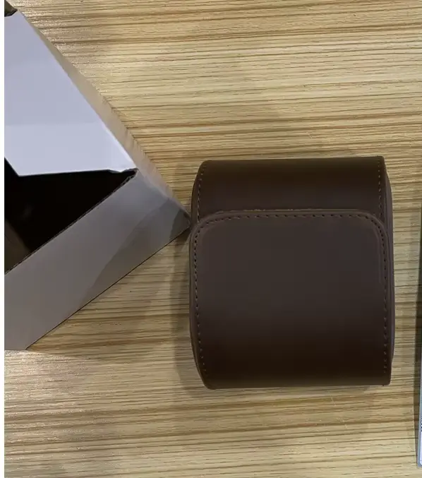 Montre mécanique automatique édition limitée avec bracelet en silicone pour homme, résistante à l'eau, idéale pour activités sportives et occasions spéciales