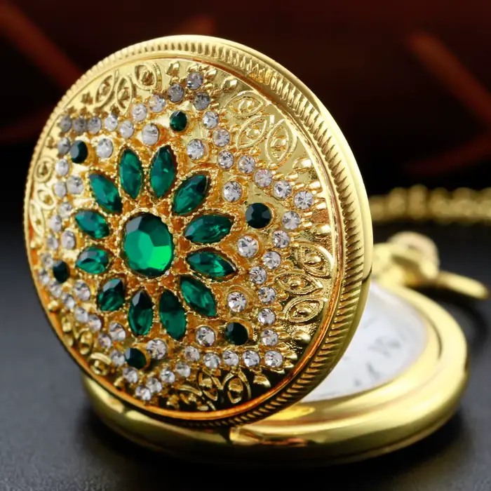 Montre de poche de luxe en or et diamant