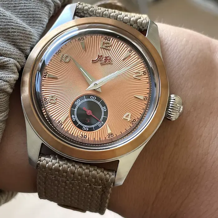 Montre Mécanique Merkur Vintage à Quartz Cadran Saumon Boîtier Acier Inoxydable Occasions Spéciales Hommes