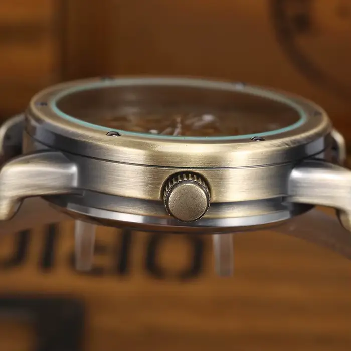 Montre mécanique automatique en bronze avec cadran squelette et bracelet en cuir pour hommes occasions spéciales et cadeaux d'anniversaire