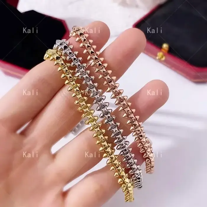 Bracelet à rivets en argent sterling 925 de marque classique