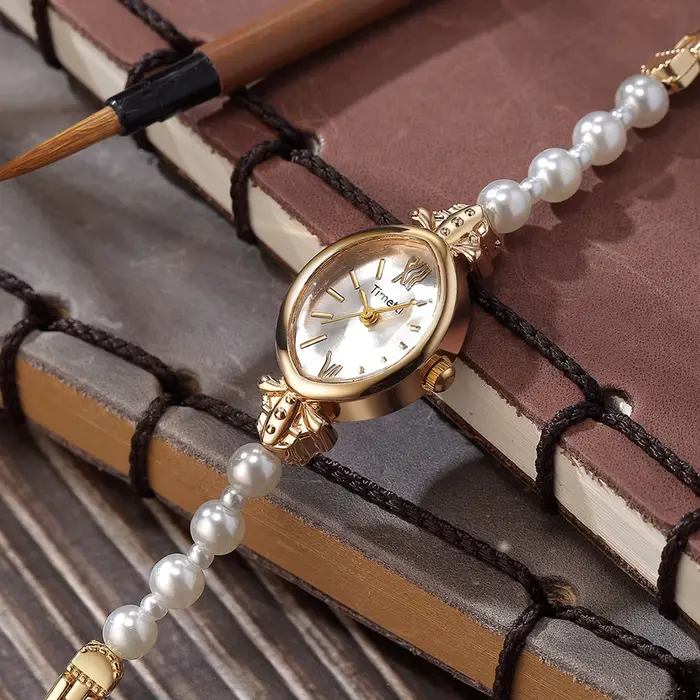 Montre à mouvement à quartz élégante, romantique, rétro et simple
