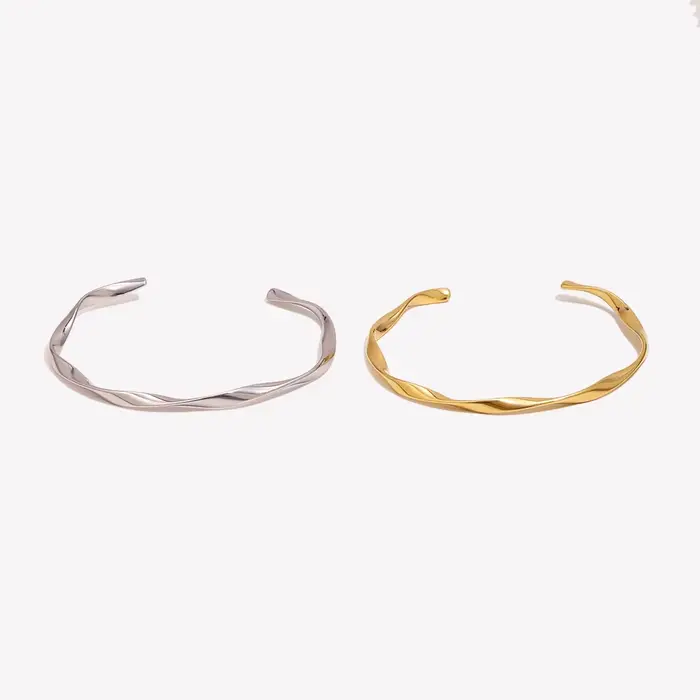 Bracelet ouvert torsadé fin E.B.belle Mobius plaqué or 18 carats ajustable hypoallergénique acier inoxydable pour femmes occasions spéciales elegant modern style