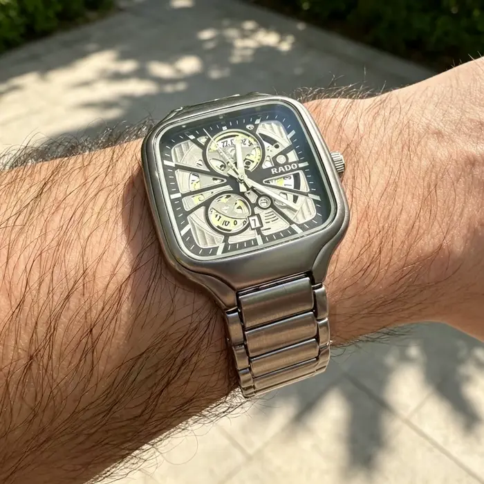 Montres élégantes et uniques de marque originale Rado pour hommes