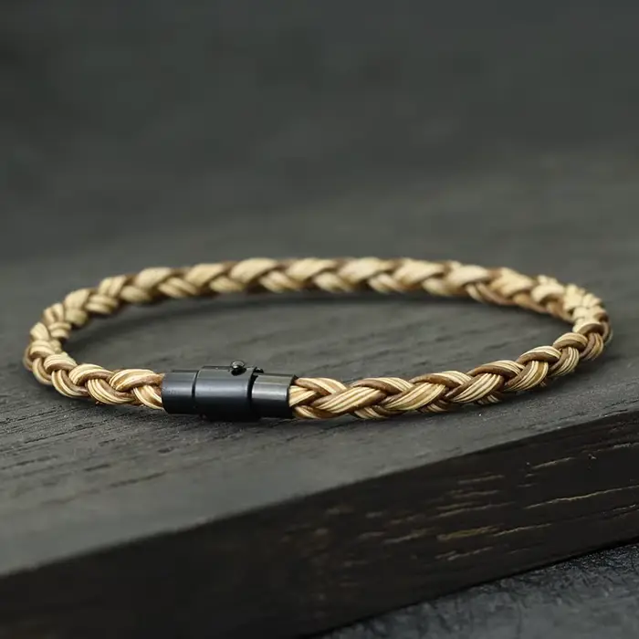 Nouveaux hommes Bracelet en cuir Double sécurité aimant boucle à la main tressé