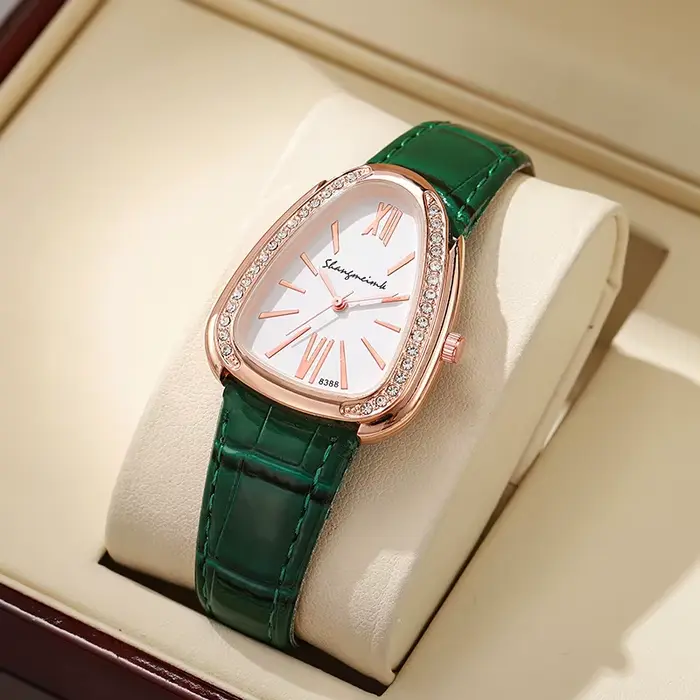 Mode serpent forme cadran femmes montre à Quartz bracelet en cuir décontracté montre-bracelet pour dames horloge cadeau Reloj Mujer (sans boîte)
